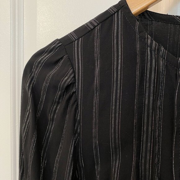 Anthropologie Ro & De Pippa Tiered Black Silver Pinstriped Long Sleeve Dress - Picture 8 of 11